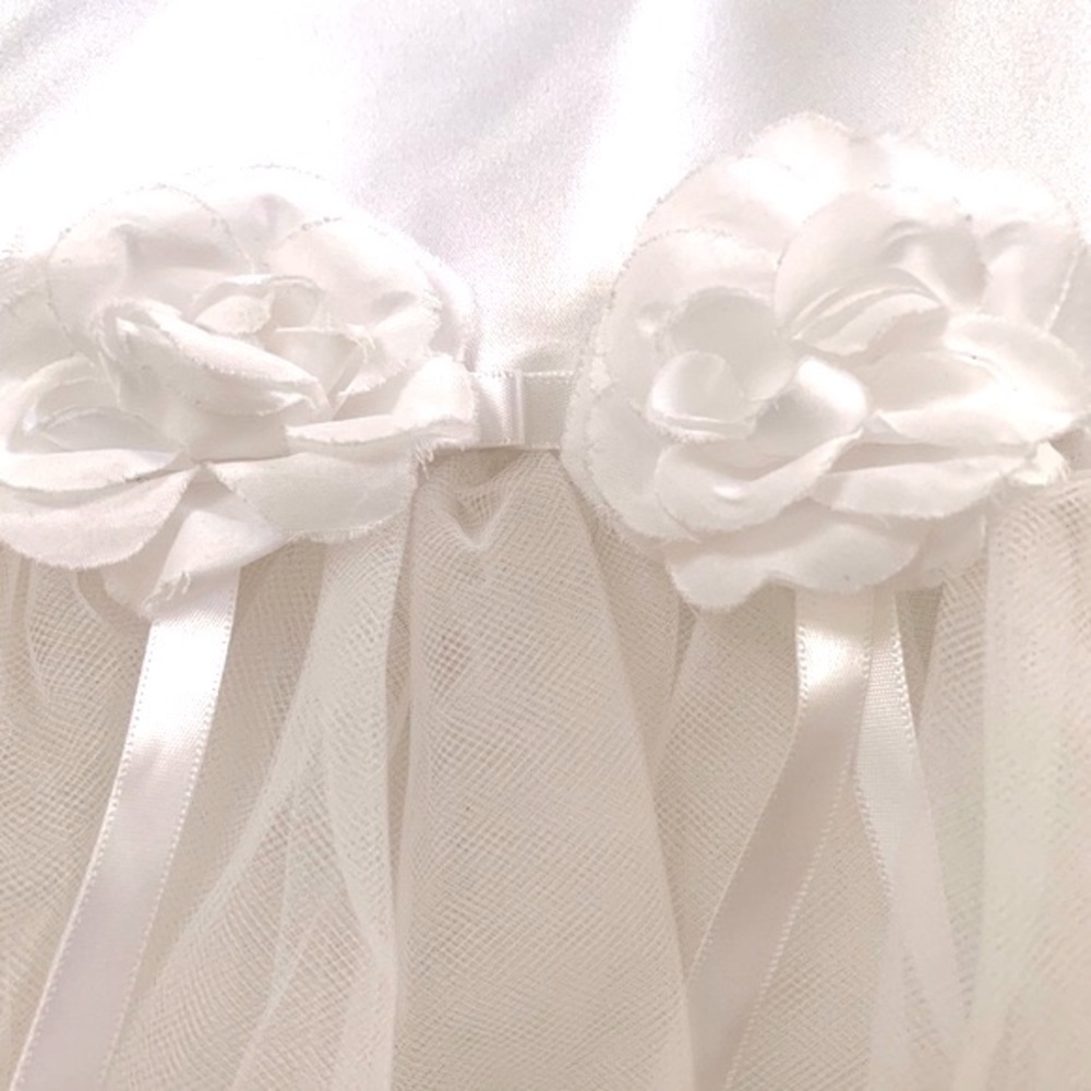 White Tulle And Satin Formal Flowergirl Dress Size 6 - Picture 6 of 9